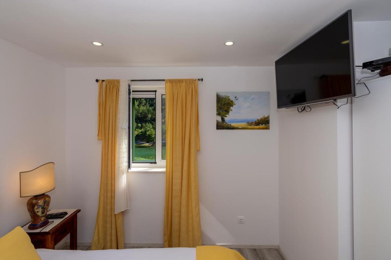 Rokovaca Appartement Skradin Buitenkant foto