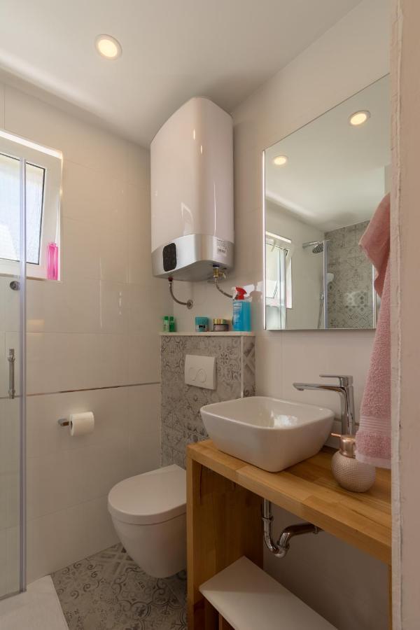 Rokovaca Appartement Skradin Buitenkant foto
